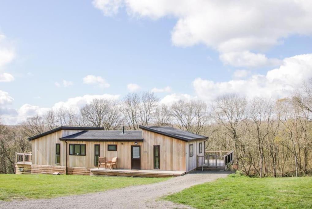 Fabulous Detached Lodge With Hot Tub Two Nights Minimum Stay Bridgnorth Exteriér fotografie